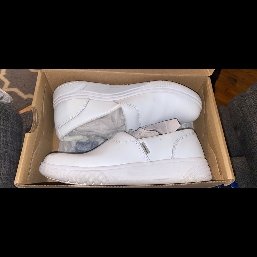 Cherokee nursing shoes